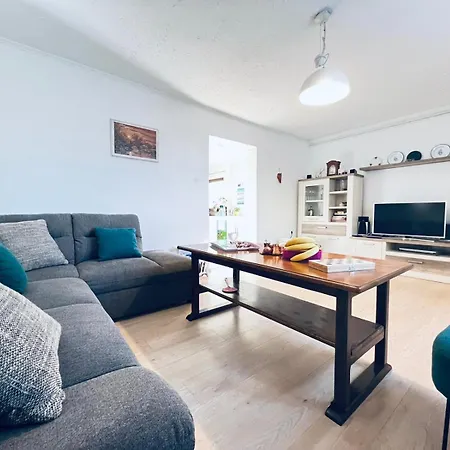 Apartment With Garden And Terrace Appartamento