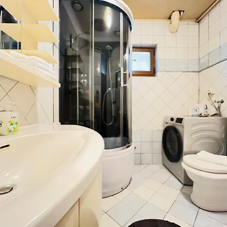 Apartment With Garden And Terrace Appartement *